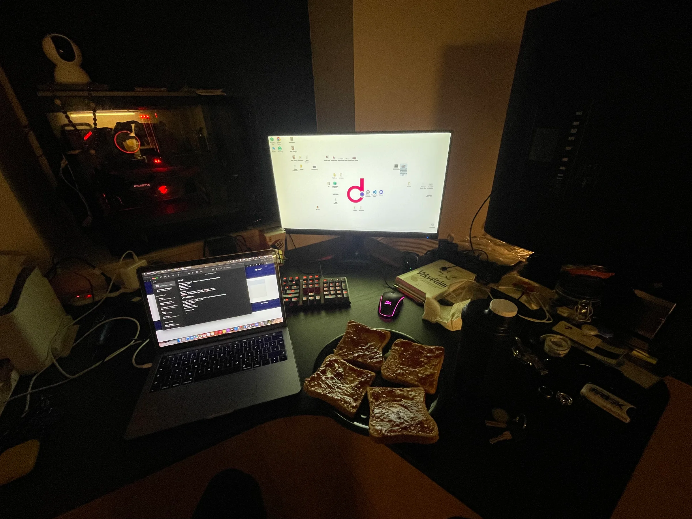 A workstation with dreamhubb in progress during the period when the team began forming in Denmark